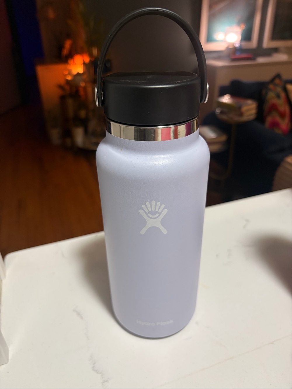 Hydroflask 32 Oz Water Bottle Wide Mouth Flex Cap - like new - lavender